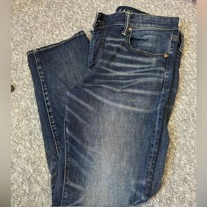 American Eagle 36 x 32